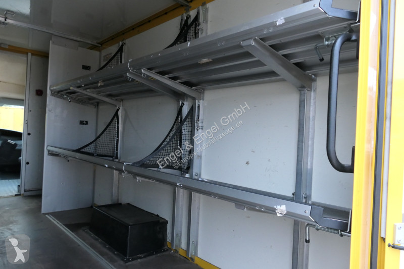 Véhicule utilitaire Iveco Daily 35 S11 C30C...