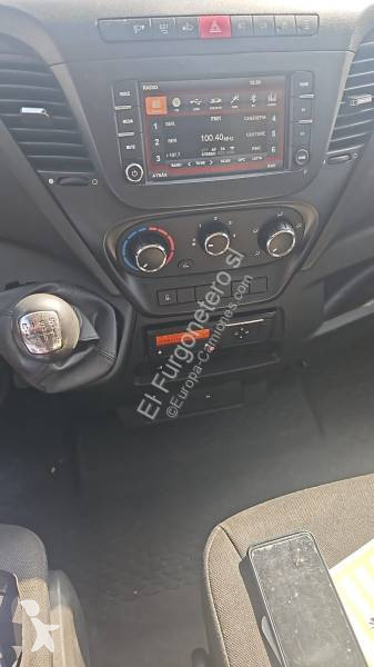 Furgoneta Iveco