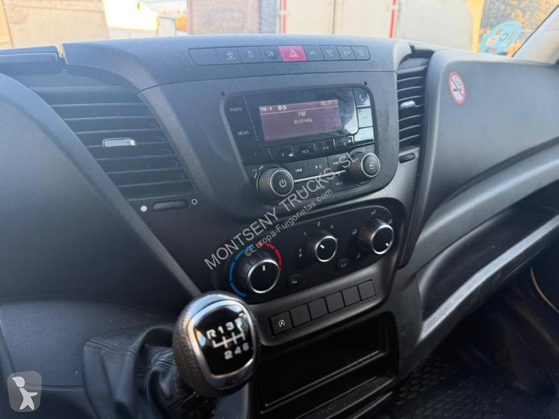Furgoneta Iveco