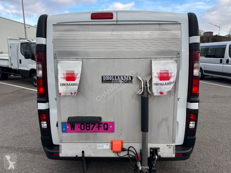 عربة نفعية Renault 2.0 BLUE DCI 150 EDC