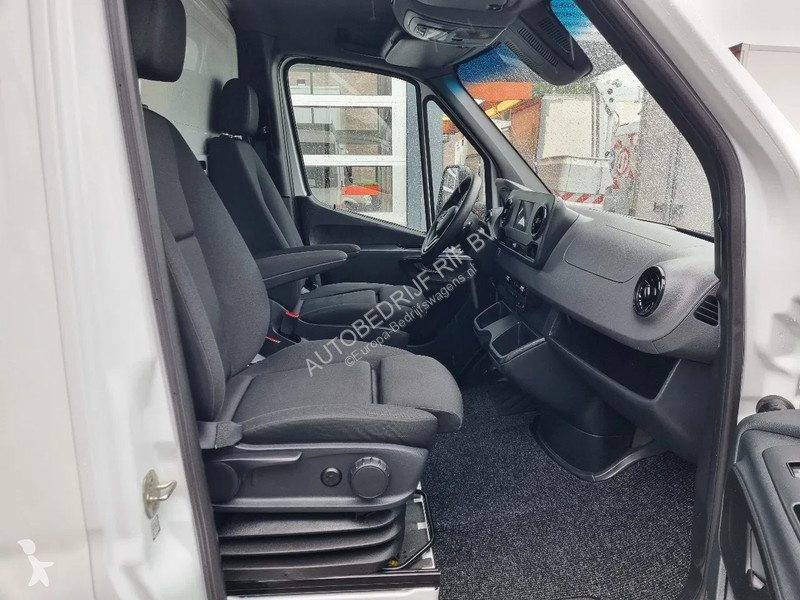 Samochód dostawczy Mercedes 516 CDI BE Clixtar/...