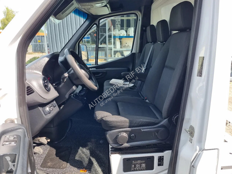 Furgoneta Mercedes 516 CDI Chassis Cabine 4.33...
