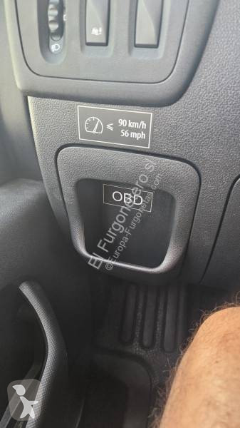 Samochód dostawczy Renault