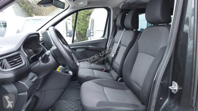 عربة نفعية Renault TRAFIC III COMBI GRIS FONCÉ...