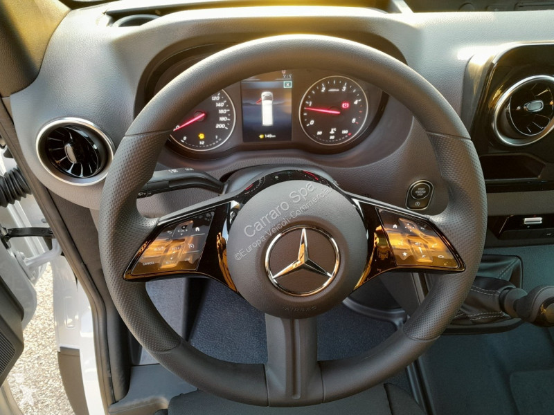 Furgoneta Mercedes Furgone Traz. Post