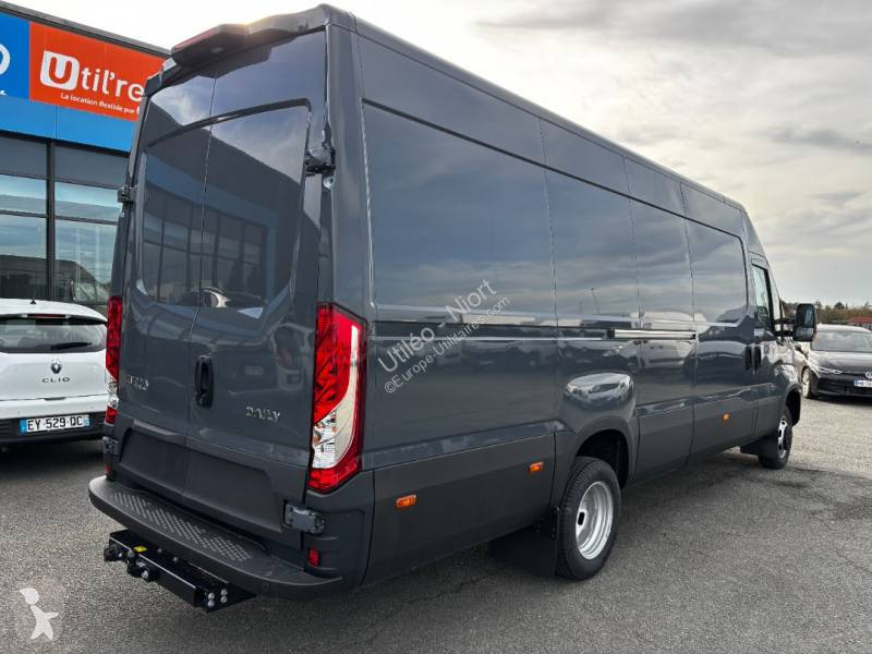 عربة نفعية Iveco