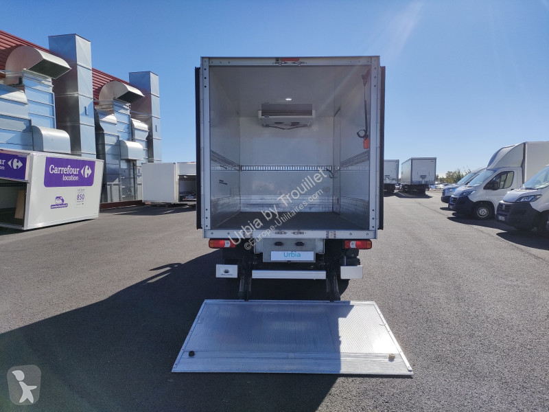 Iveco FRIGO 12M3 160 CV ROUES JUMELEES HAYON...