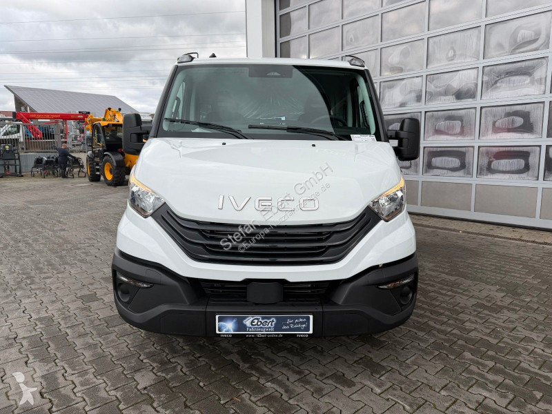 Iveco 35S14...