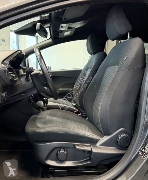 Samochód dostawczy Ford FIESTA / A PARTIR DE...