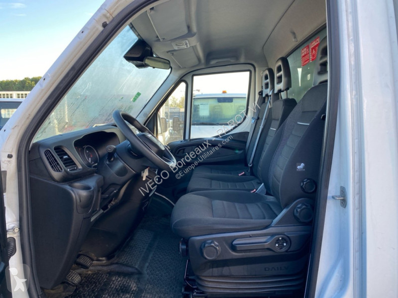 Iveco 35C16H empattement 4100 3.0 Transporter