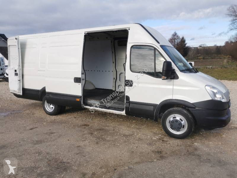 Samochód dostawczy Iveco