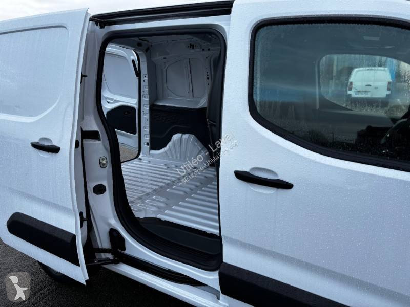 Véhicule utilitaire Peugeot