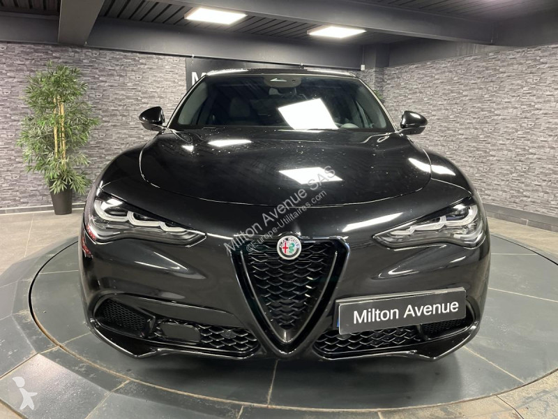 Samochód dostawczy Alfa-Roméo STELVIO 2.2 D -...