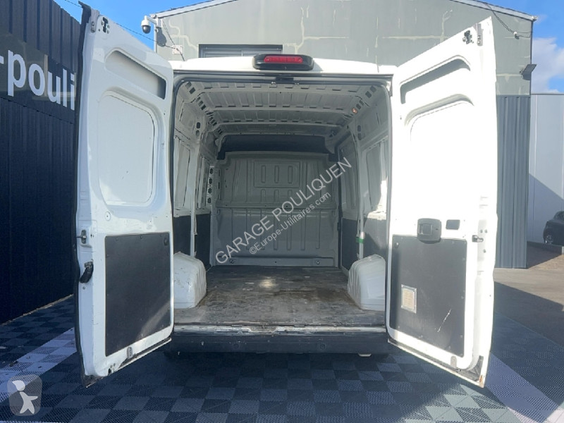 Véhicule utilitaire Peugeot L2H2 BLUEHDI 140...