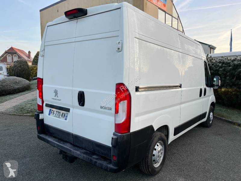 Véhicule utilitaire Peugeot