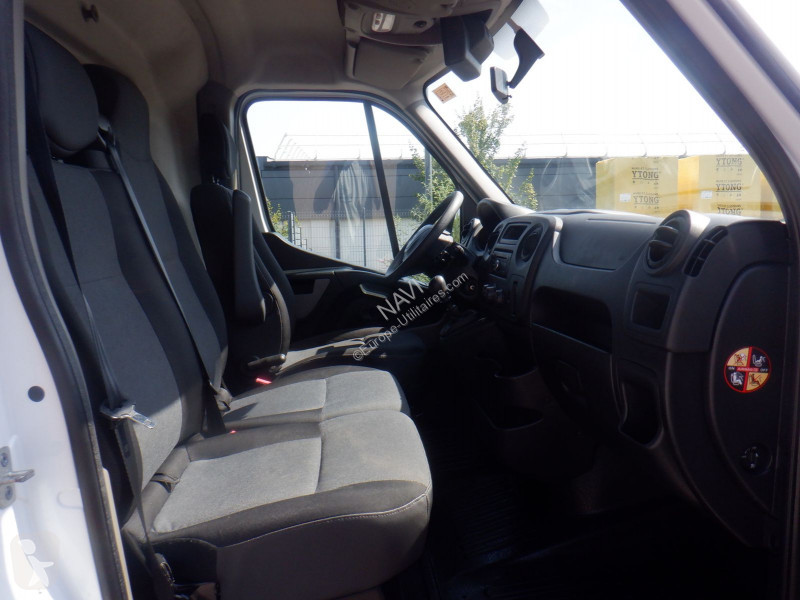 عربة نفعية Renault MASTER ATELIER F3500 L2H2...
