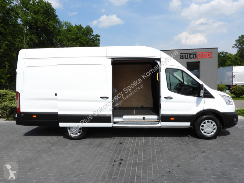 Samochód dostawczy Ford  TRANSIT
