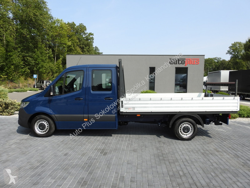 Samochód dostawczy Mercedes 316