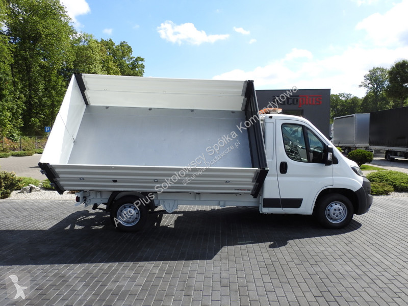 Samochód dostawczy Peugeot  BOXER