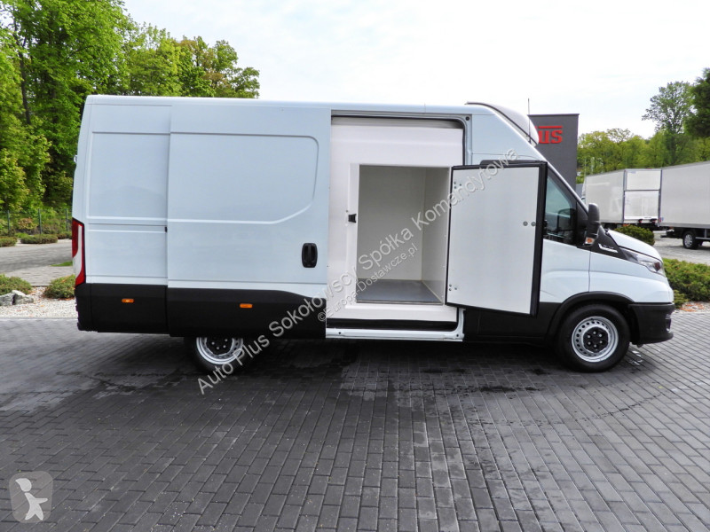 Furgoneta Iveco 35S14 DAILY