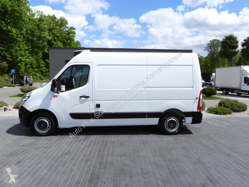 Samochód dostawczy Renault  MASTER