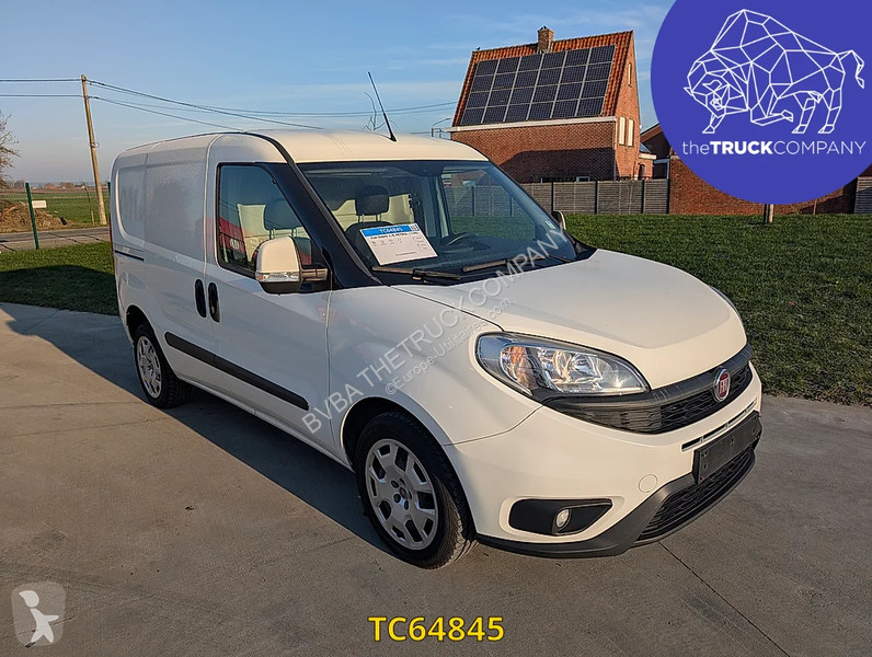 Samochód dostawczy Fiat 1.4i PETROL / CNG Doblò