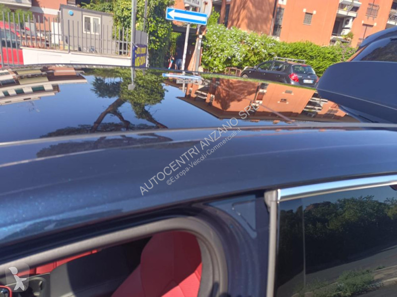 Véhicule utilitaire Porsche