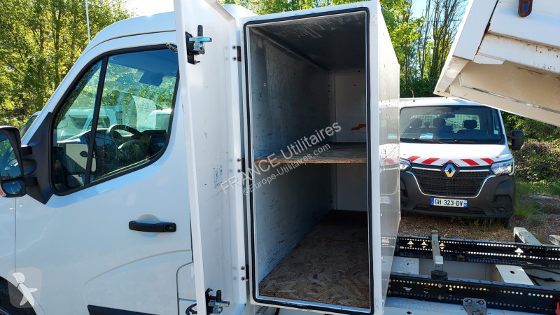 Véhicule utilitaire Renault MASTER III BENNE...