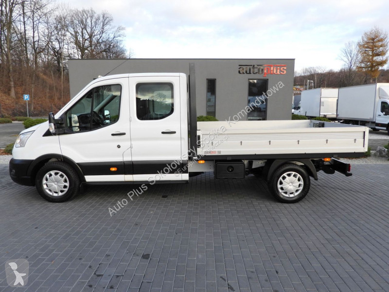 Samochód dostawczy Ford 4 x 4 TRANSIT