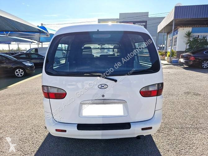 عربة نفعية Hyundai
