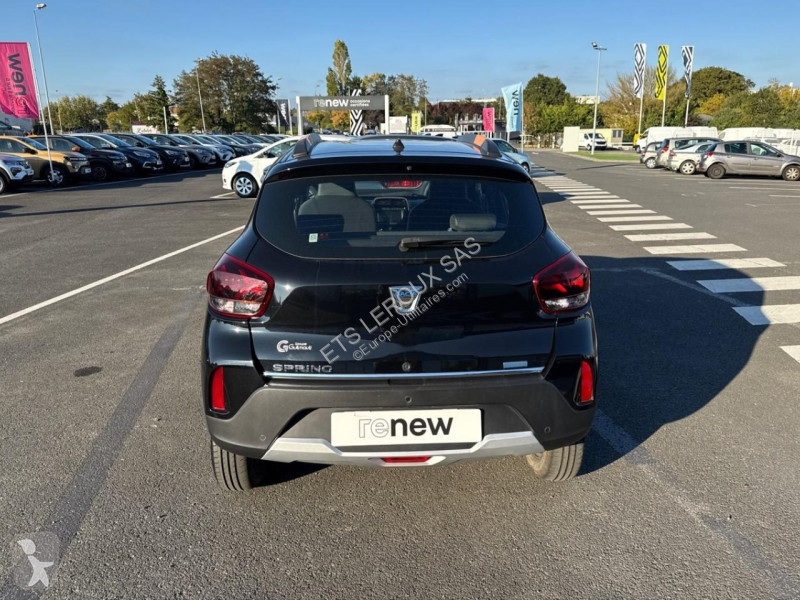 عربة نفعية Dacia SPRING