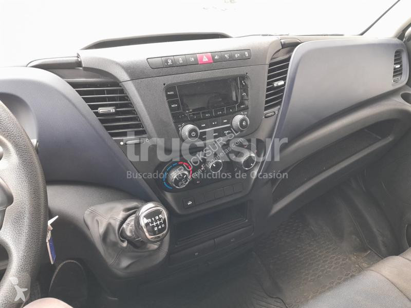 Furgoneta Iveco  DAILY 35C16H 20M
