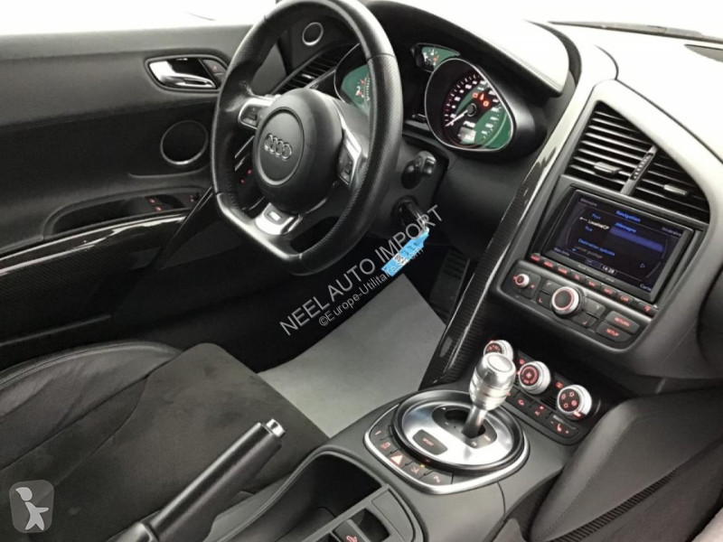 عربة نفعية Audi R8 Spyder 5.2 V10 FSI 525CH...