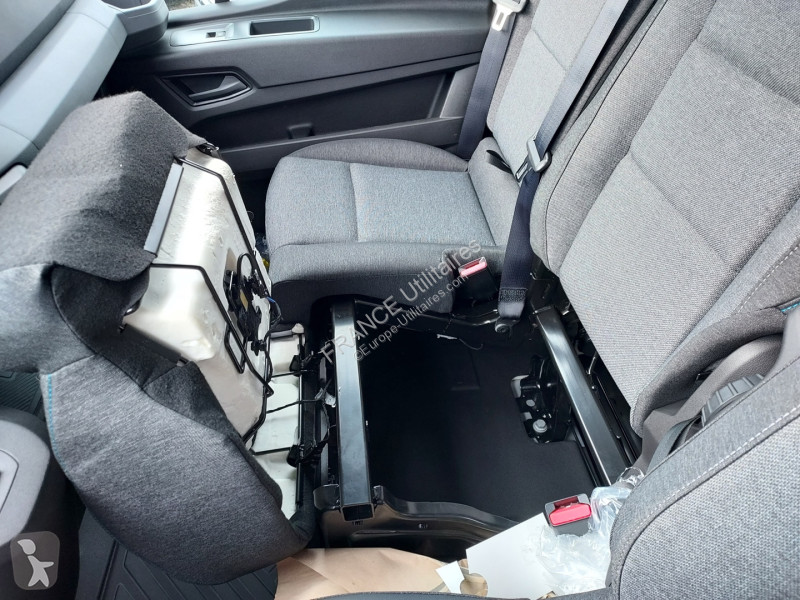 Véhicule utilitaire Renault MASTER IV FG GRIS...