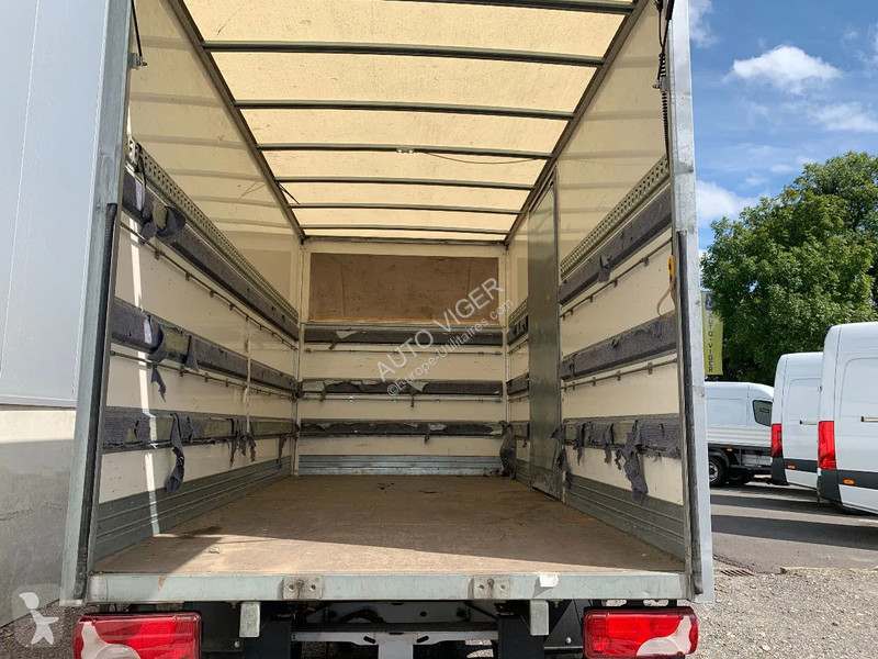 Varevogn Mercedes 514 *Wegrijhulp...