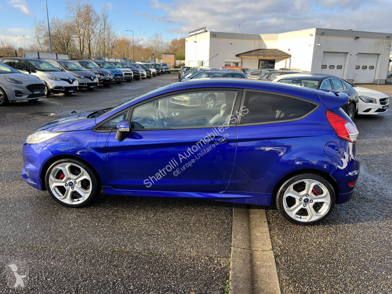 Véhicule utilitaire Ford IV 1.6 EcoBoost 182ch...