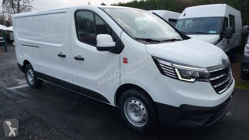 Furgoneta Renault TRAFIC III FG BVA RED L2H1 3T...