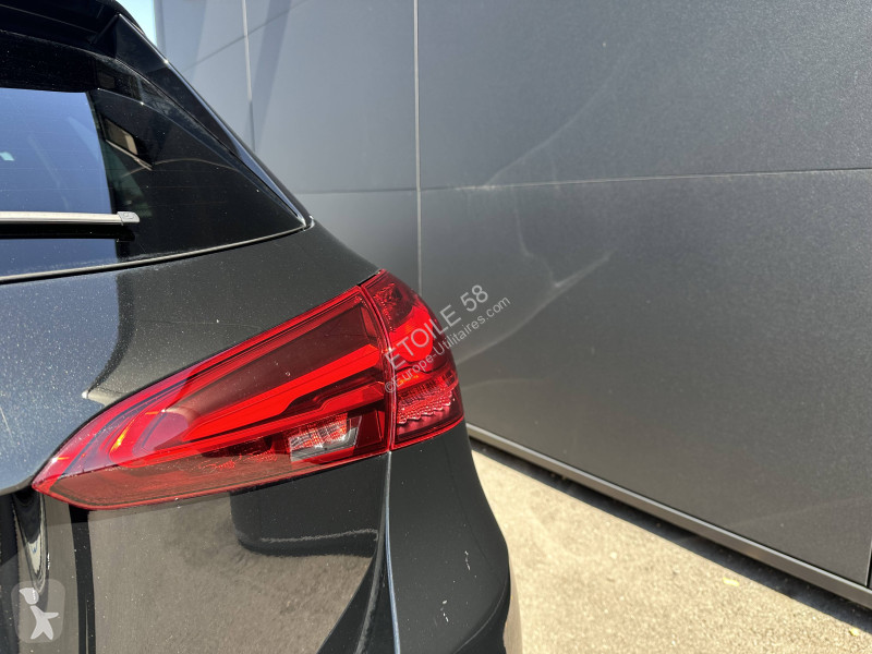 Коммерческий автомобиль Mercedes Classe A 180 d...