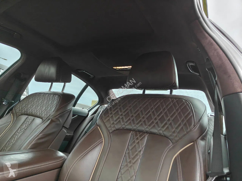 عربة نفعية BMW 745e PHEV 7 Serie