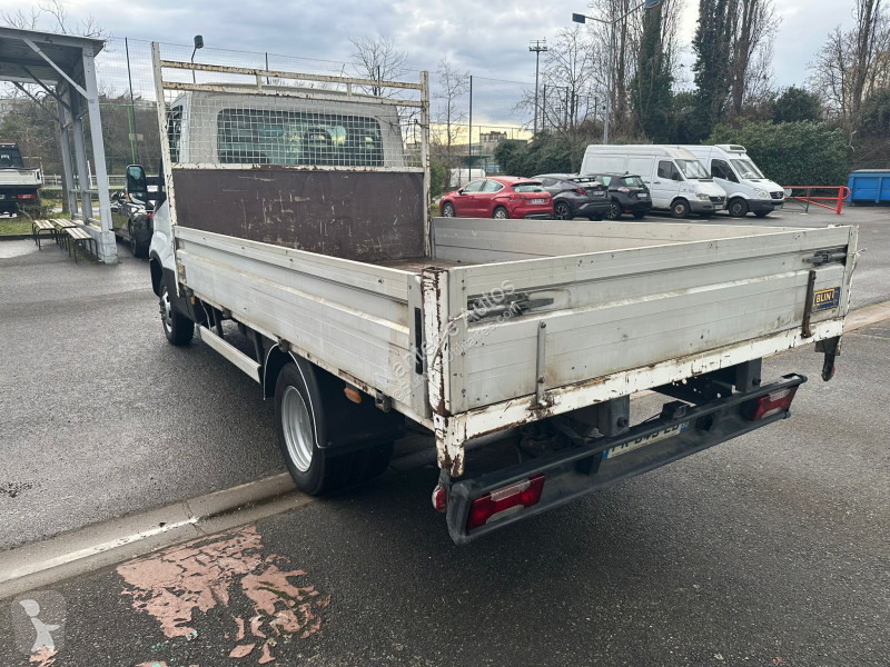 عربة نفعية Iveco DAILY 35C PLATEAU 13500 HT...