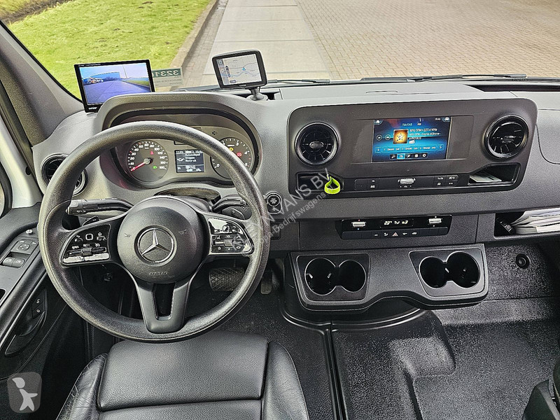 Veicolo commerciale Mercedes 319 L3 Chassis Dub...