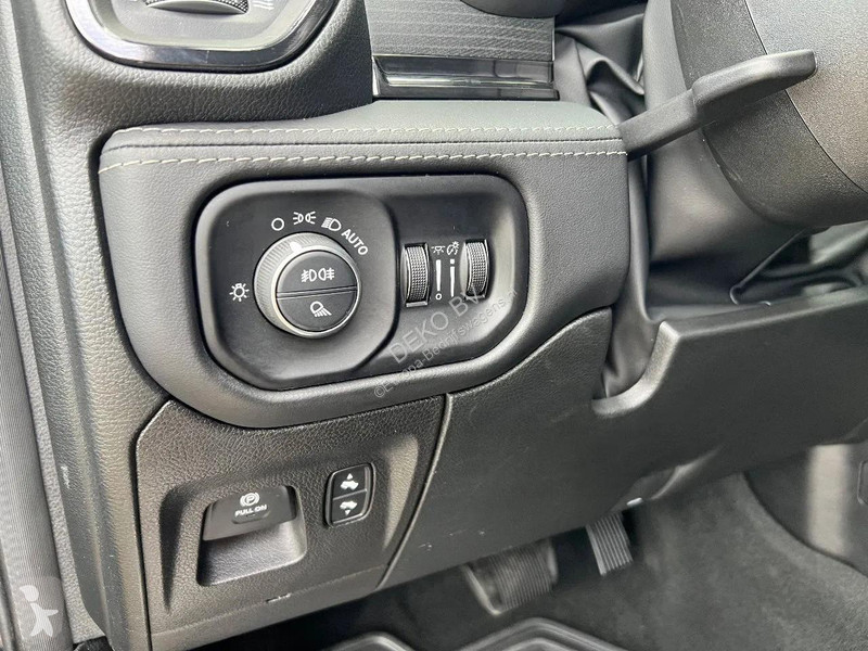Veicolo commerciale Dodge 1500 5.7 HEMI V8...