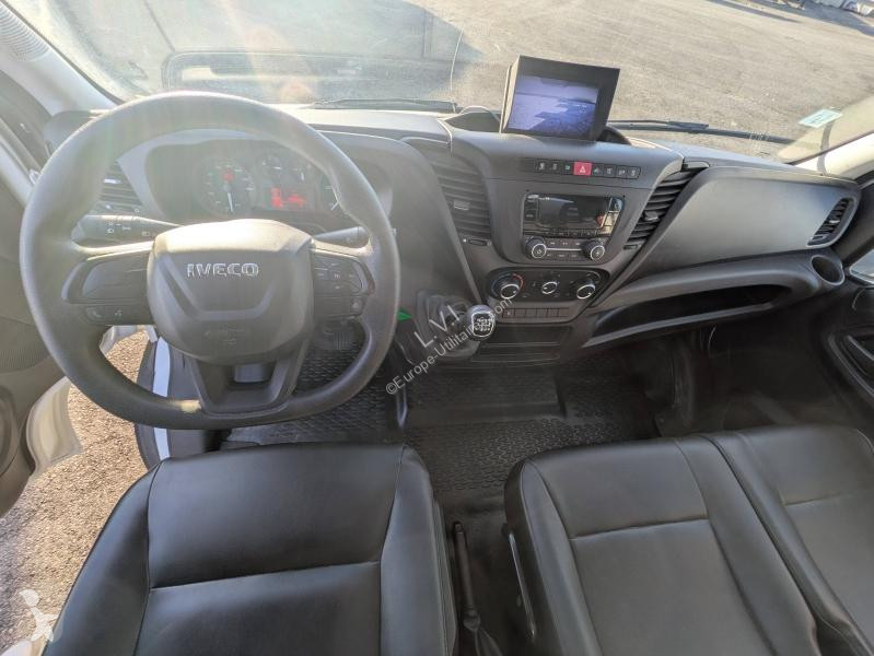Véhicule utilitaire Iveco CCb 35C16H3.0...