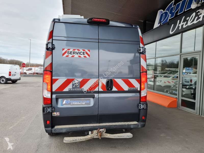 Véhicule utilitaire Peugeot BOXER FG 333 L3H2...