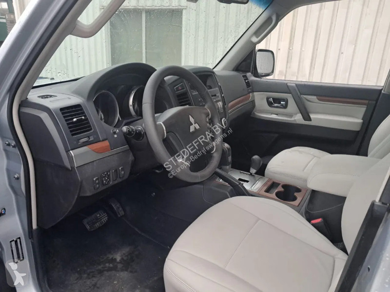 Furgoneta Mitsubishi GLS 3.5 - V6 , 4x4 , 7...