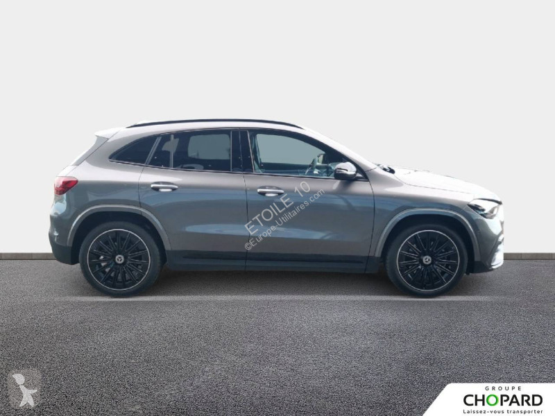 عربة نفعية Mercedes GLA 200 7G-DCT