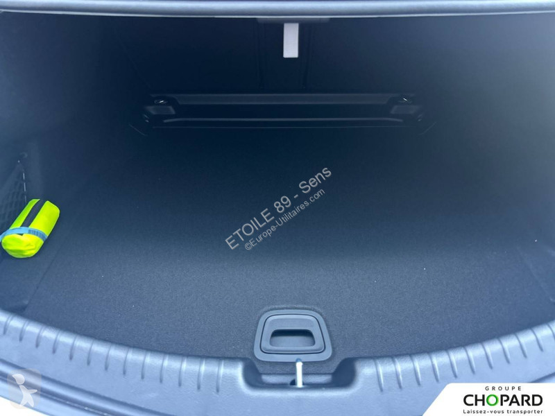 Samochód dostawczy Mercedes CLE Coupé 300...