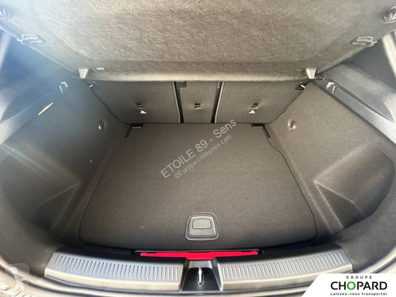 Samochód dostawczy Mercedes Classe A 200 d 8G-DCT