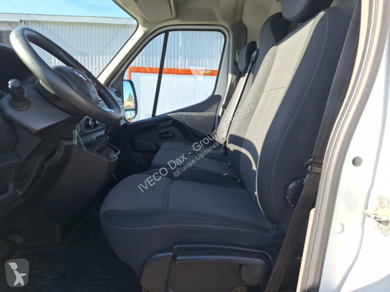 Renault F3300 L2H2 2.3 Blue dCi 135ch Confort...