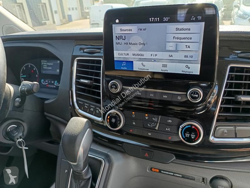 عربة نفعية Ford custom approfondie limited